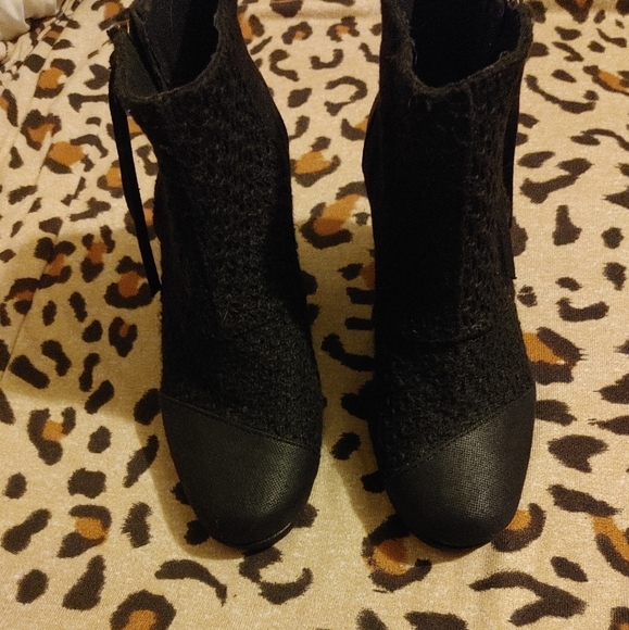 Tom's Wedge booties - Picture 2 of 4